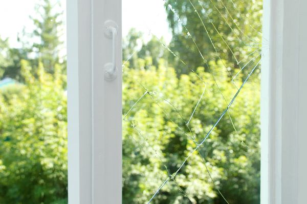 Cost of Cracked Window Repair in Richardson