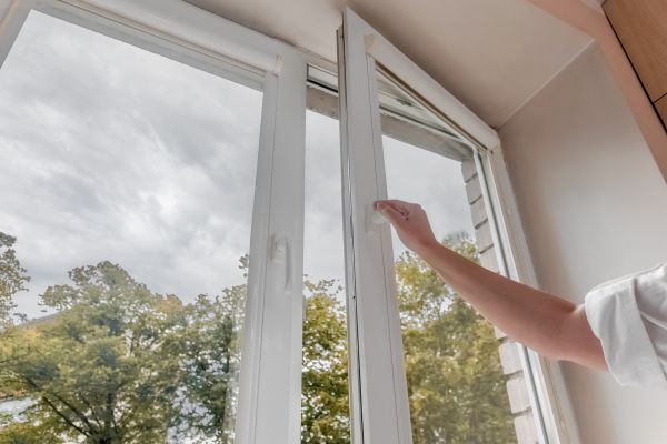 Cost of Vinyl Window Repair in Richardson