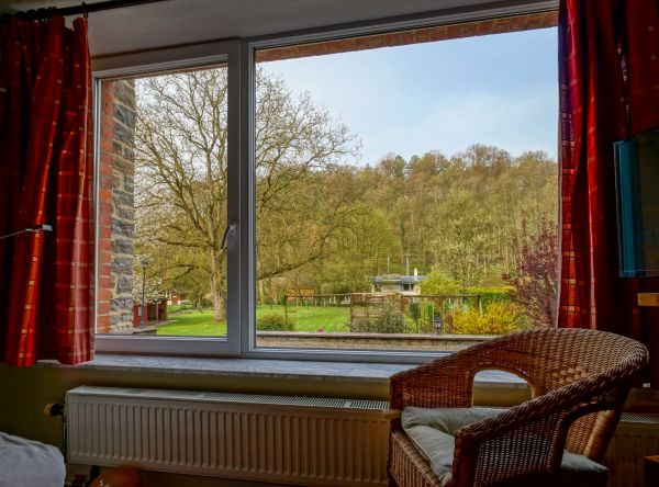 Cost of Fiberglass Window Repair in Richardson
